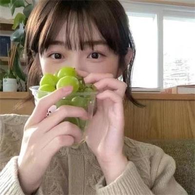 玉笑珠香